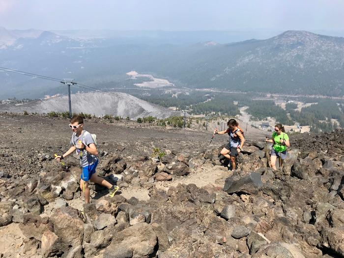 Switchbacks toward the summit Switchbacks toward the summit